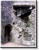 Caerphilly Castle, 461x611 pixels (97.8K)